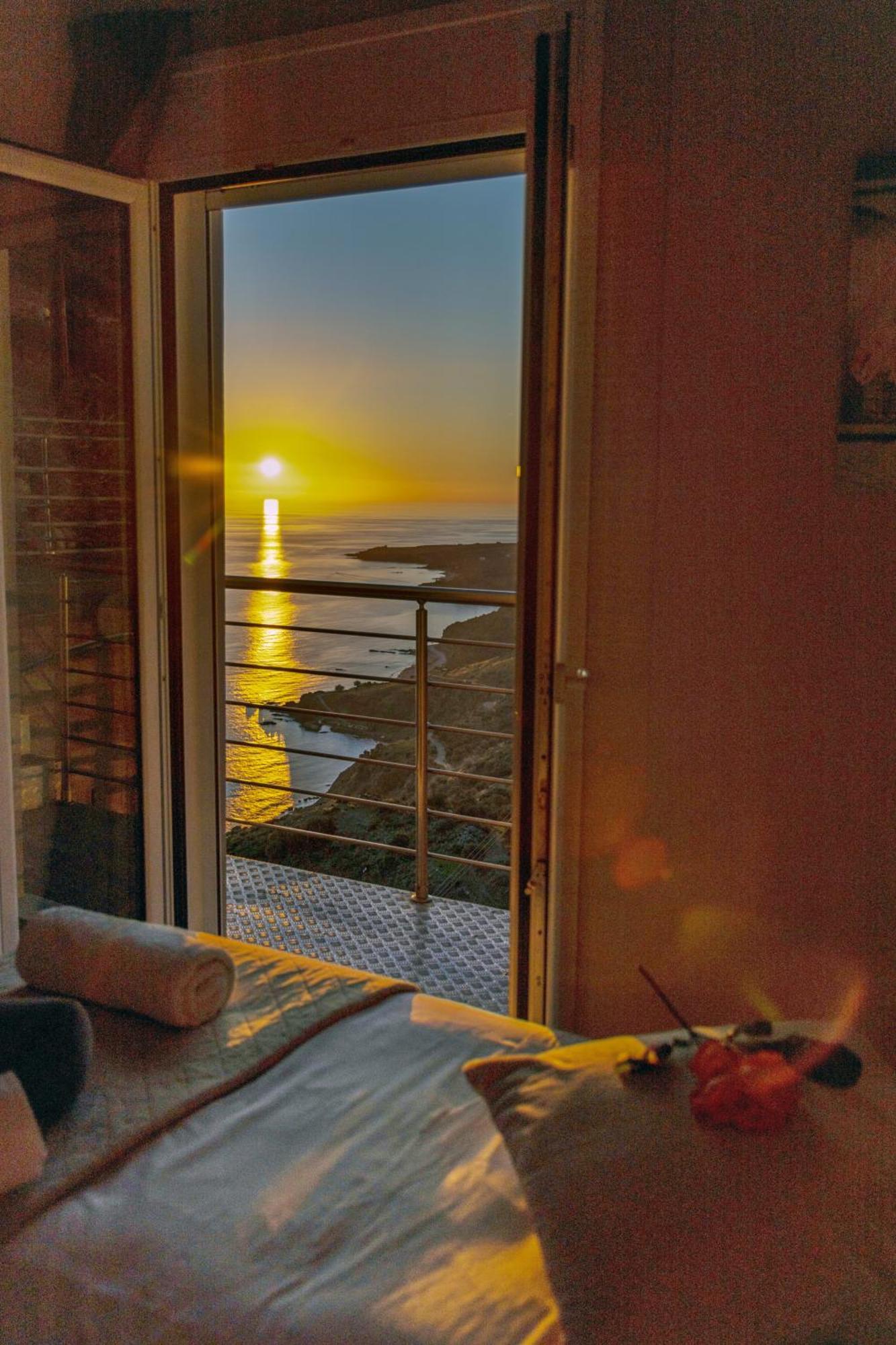 Akrotiri Panorama- Luxury Rental Apartments With Sea View Rodakino Exterior foto